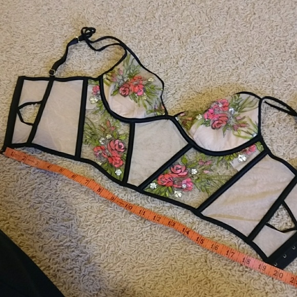 VS Floral Mesh Longline Bra ONLY - Picture 6 of 6
